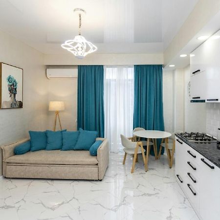 Sweet Home In Saburtalo Tbilisi Exterior foto